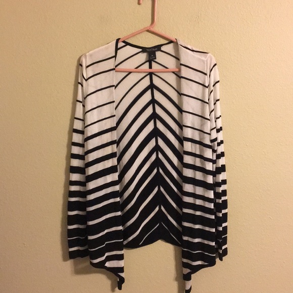White House Black Market Sweaters - White House Black Market open cardigan M❤️
